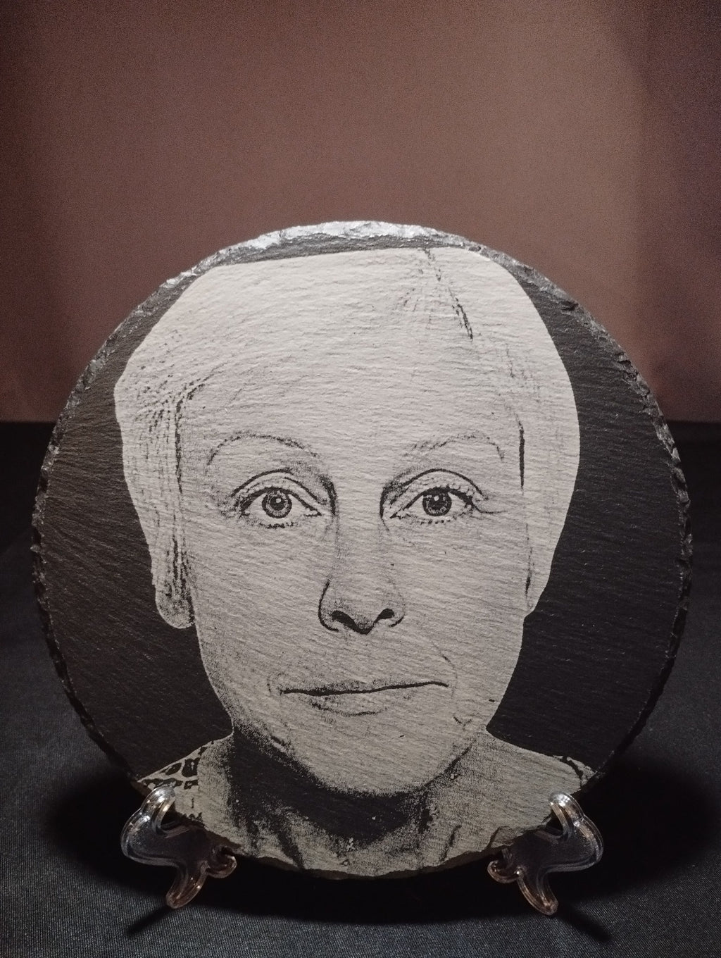 Création personnalisée en ardoise gravée au laser