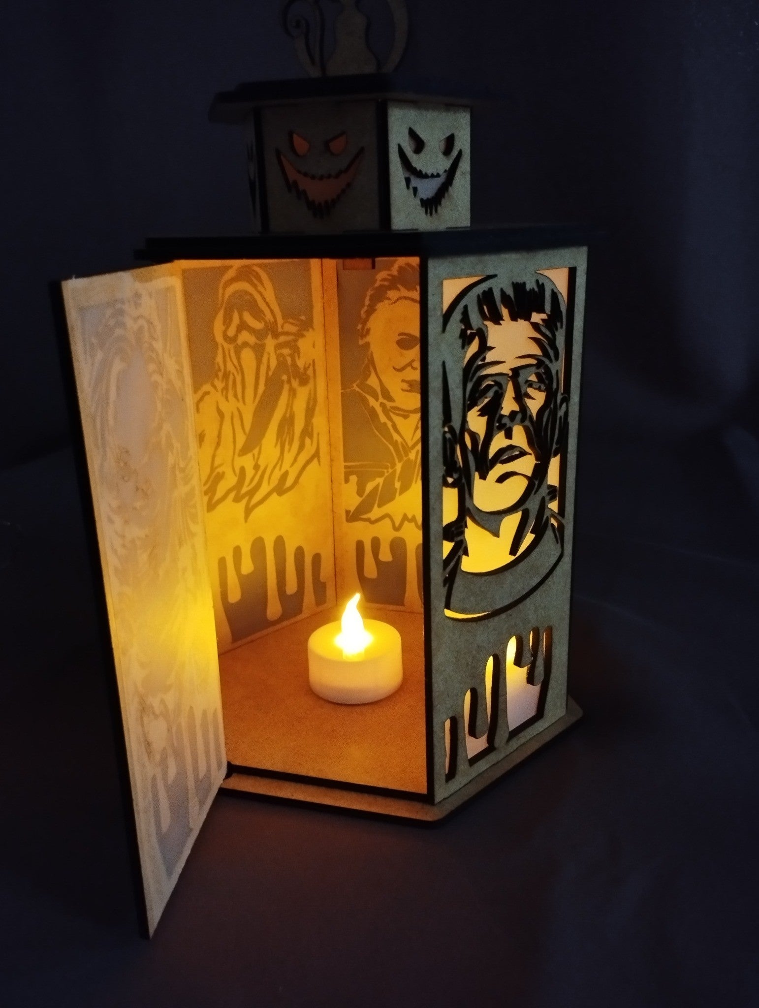 Lanterne Halloween en bois – Personnages cultes de films d’horreur