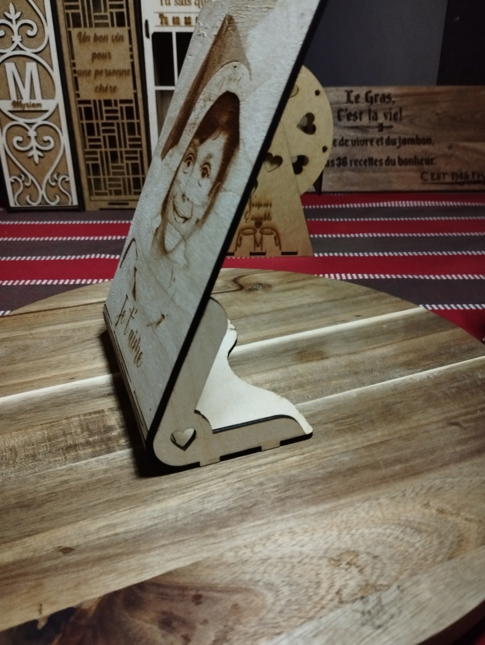 Cadre photo personnalisé en bois – Gravure photo &amp; texte