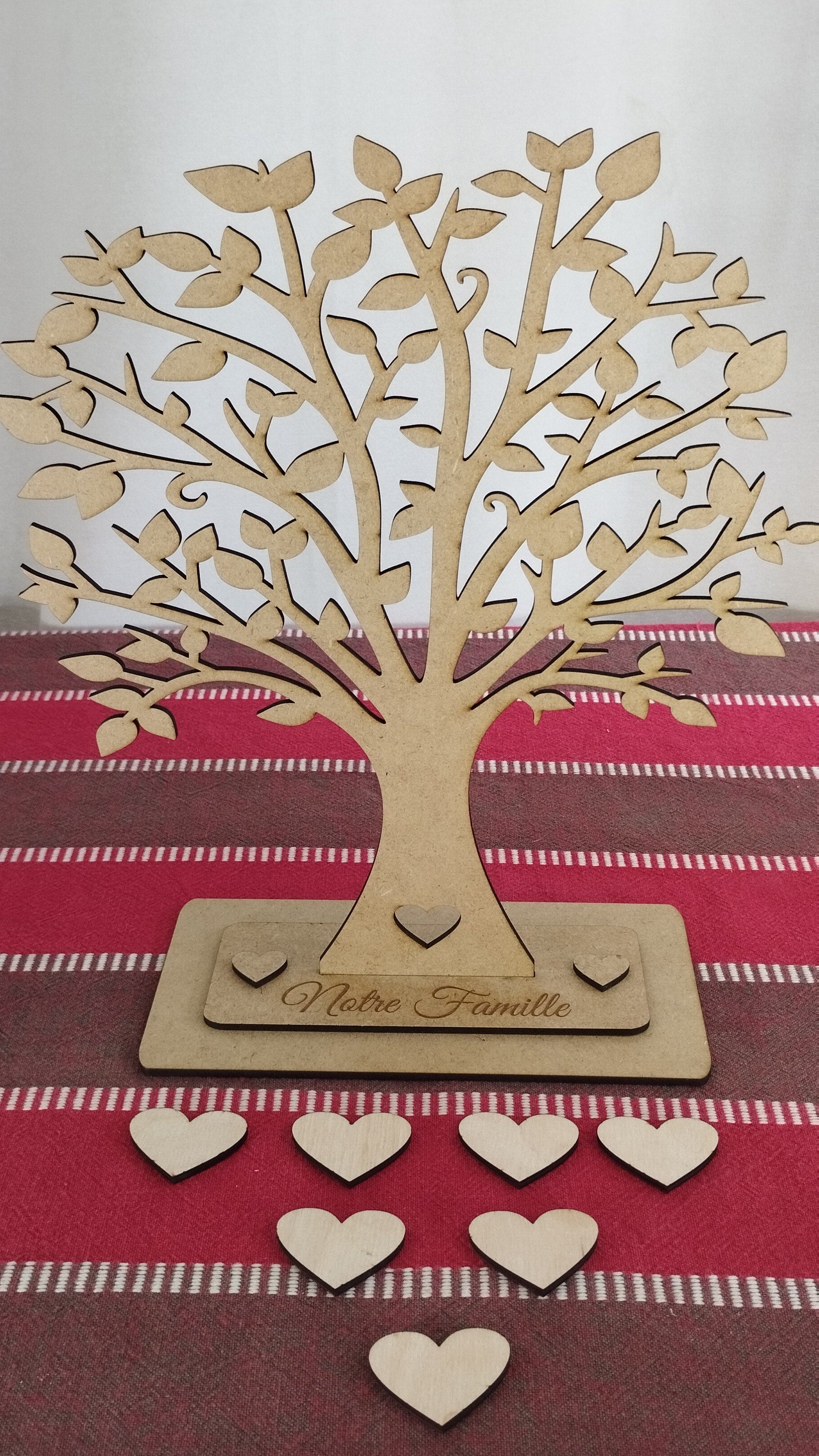 🌳 Arbre généalogique en bois personnalisé