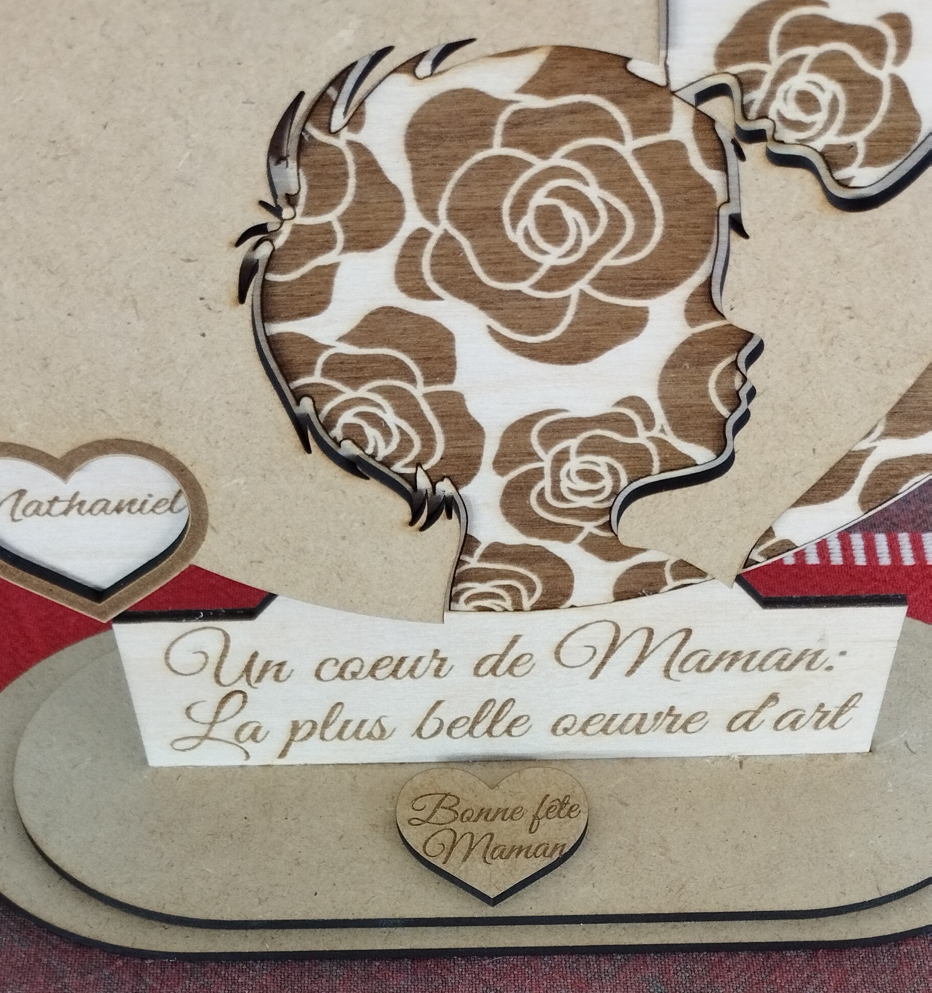 🌸 Décoration en bois personnalisée – Maman et ses enfants