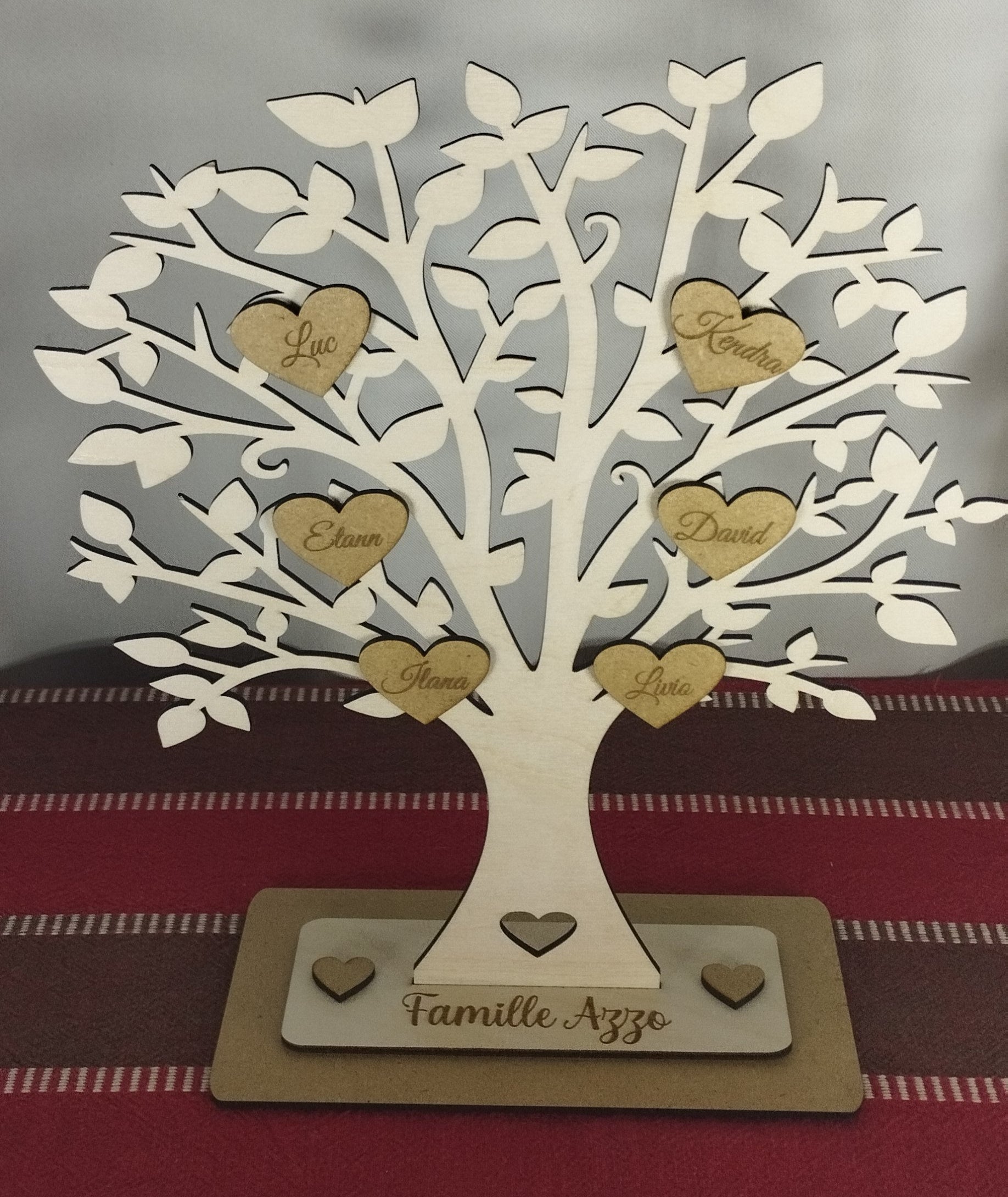 🌳 Arbre généalogique en bois personnalisé