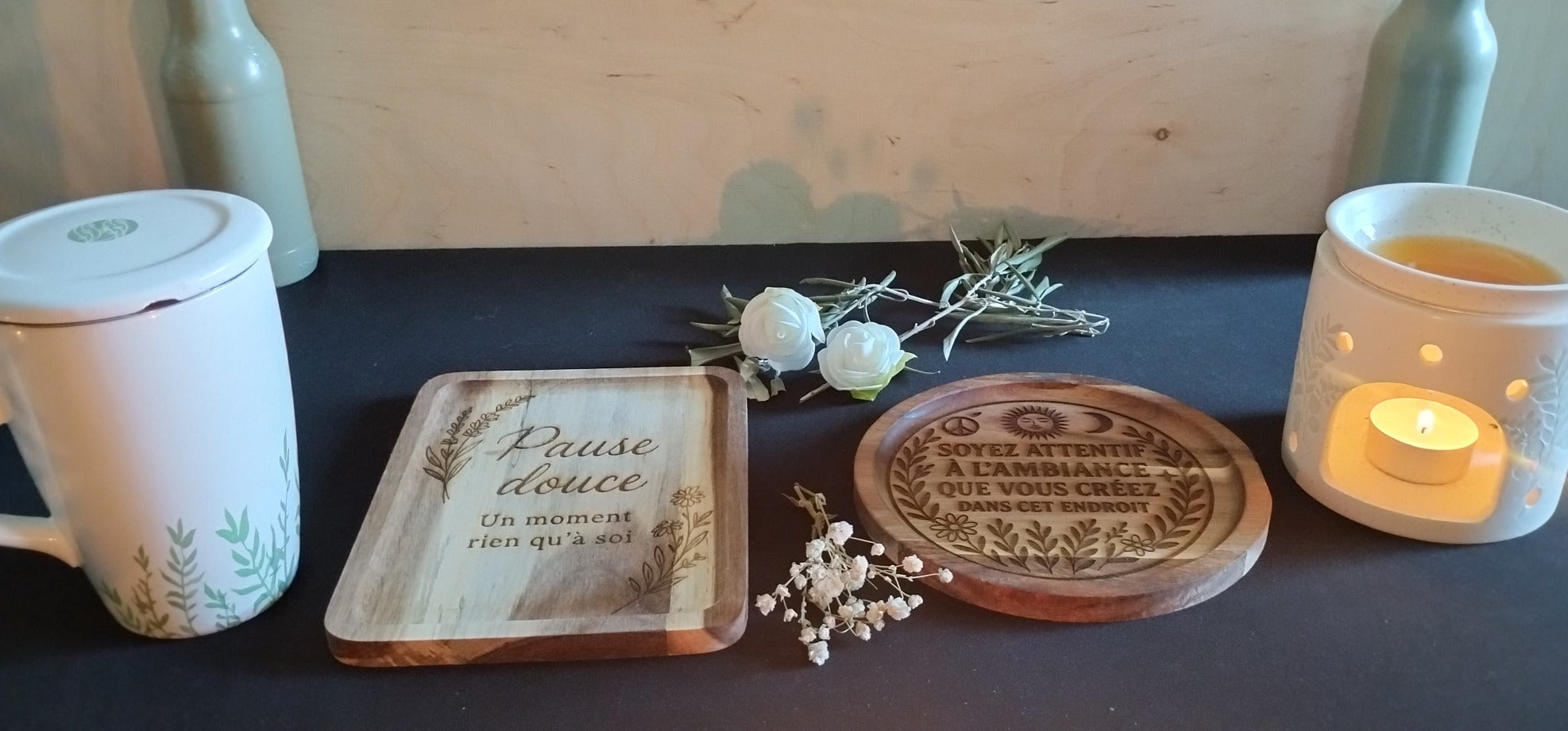 🌟 Photophores et plateaux gravés en bois – Artisanat unique