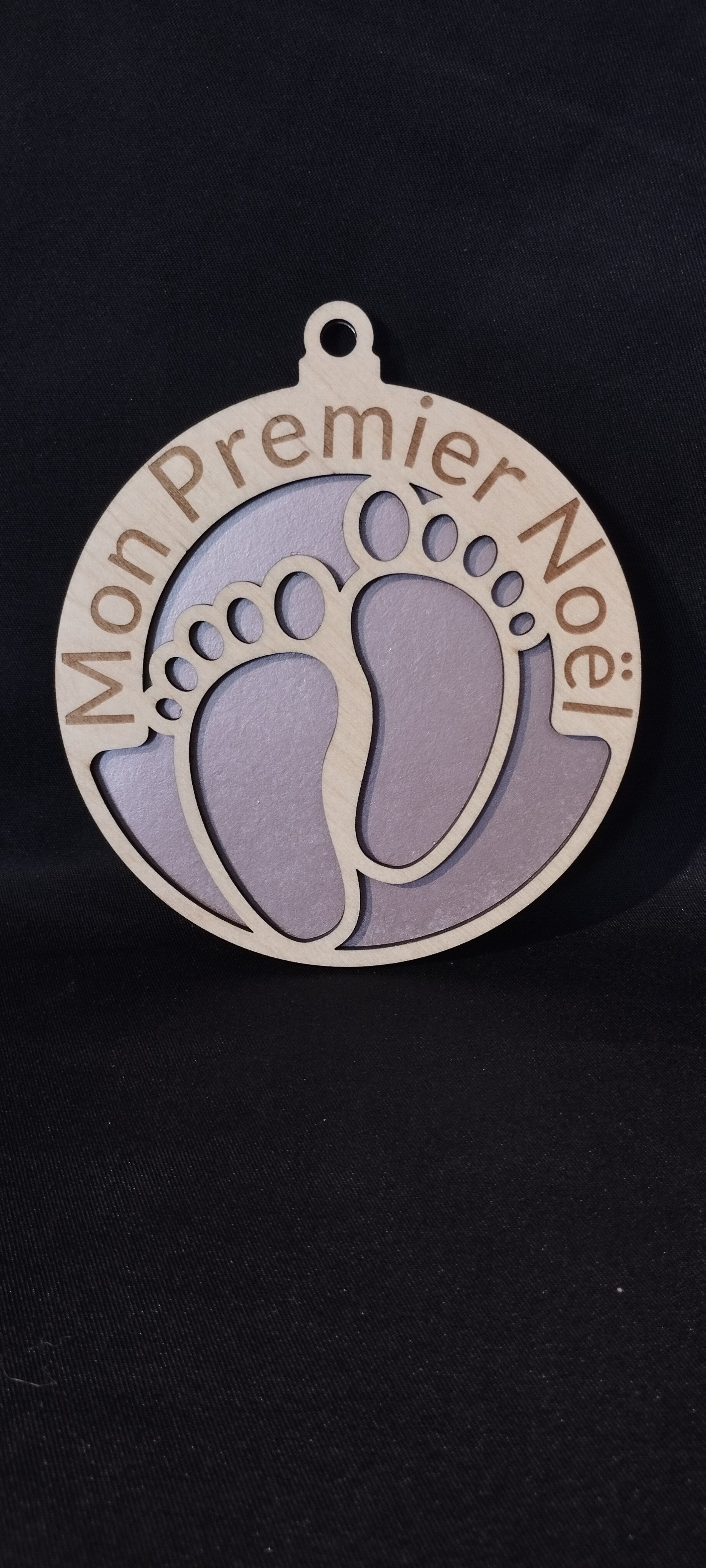 🎄 Boule de Noël “Mon Premier Noël” en bois multicouche – Personnalisable – Gravure artisanale FSC