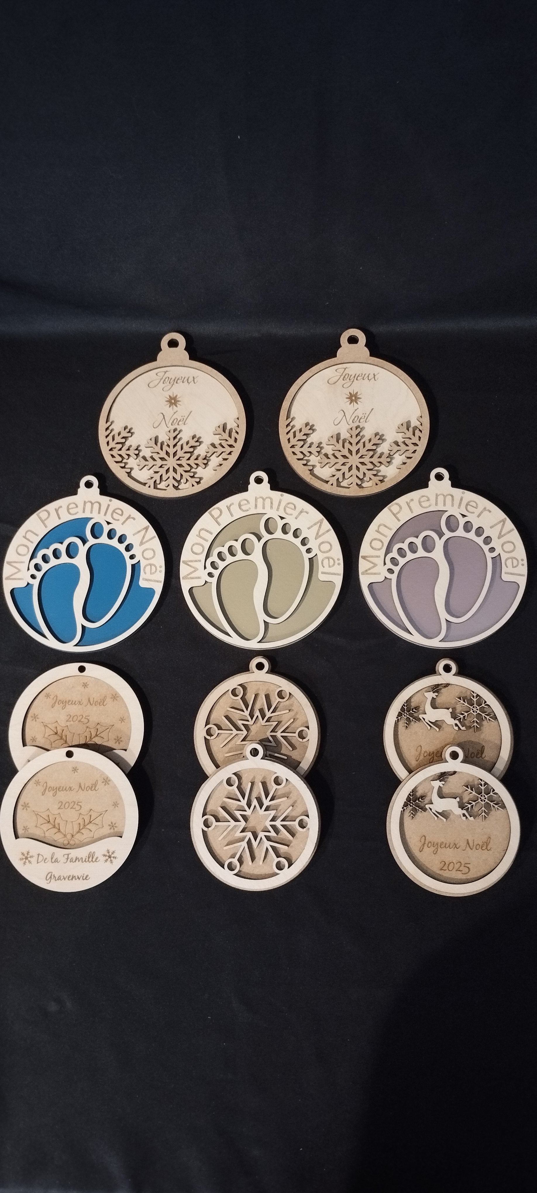 ❄️ Boule de Noël flocon en bois multicouche – Gravure laser artisanale FSC