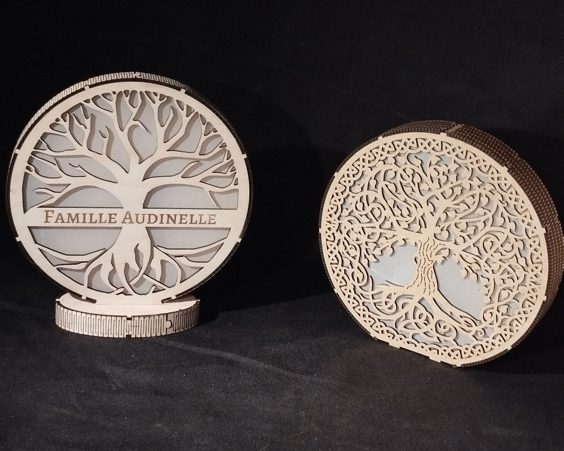 Arbre de vie lumineux personnalisé en bois – Décoration familiale