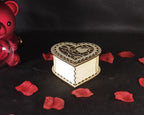 Boîte cœur en bois pour cadeau romantique