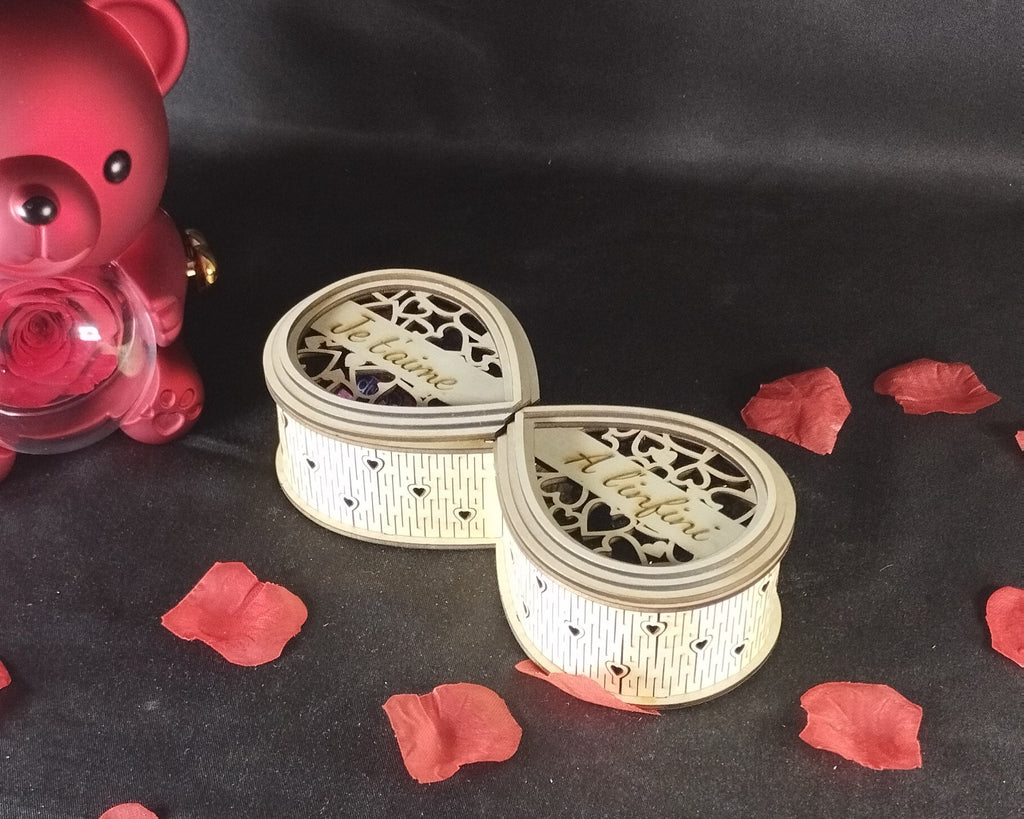 Boîte cadeau en bois forme infini personnalisée