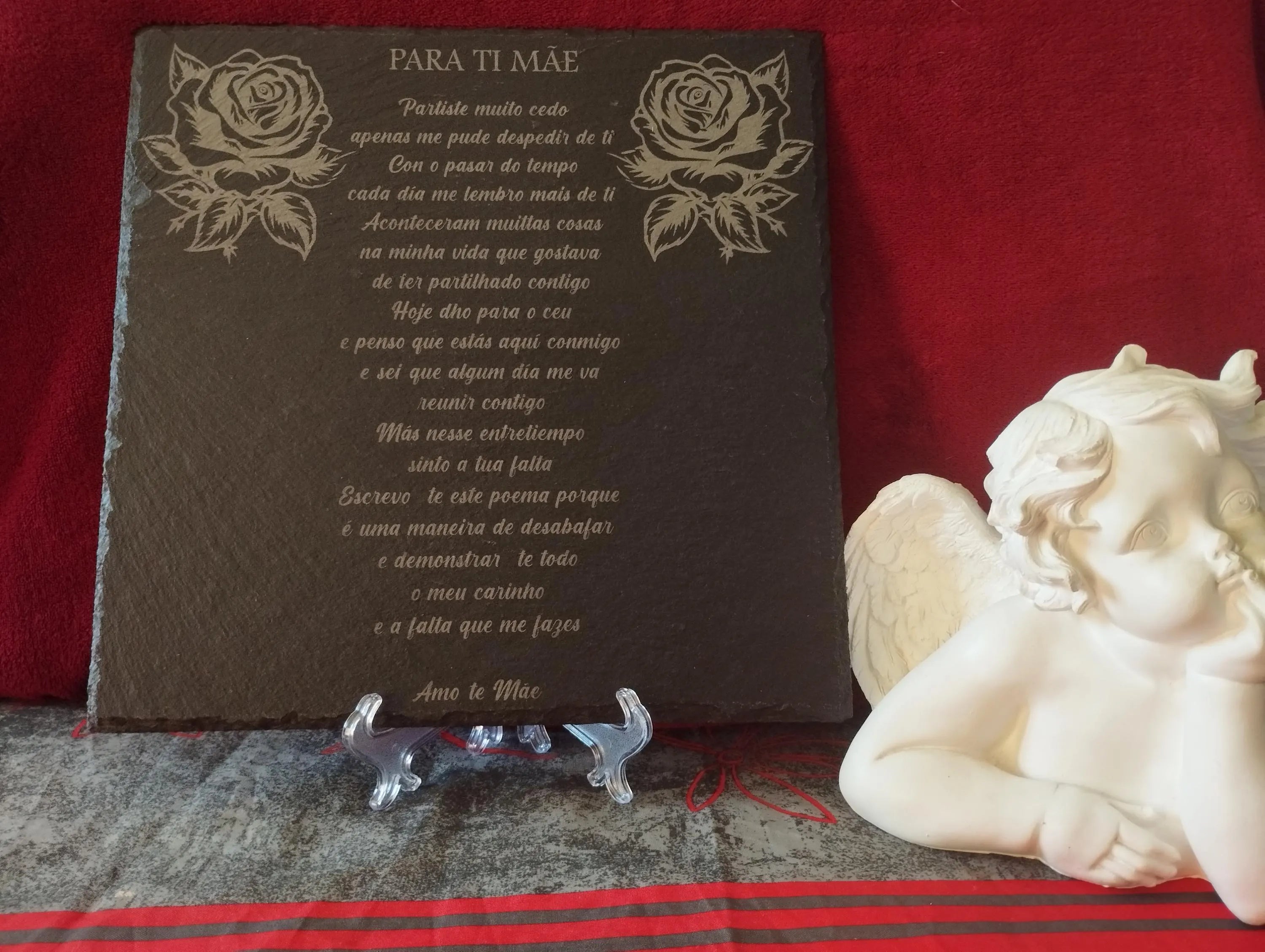 Plaque Funéraire Personnalisée en Ardoise - Hommage Durable et Unique