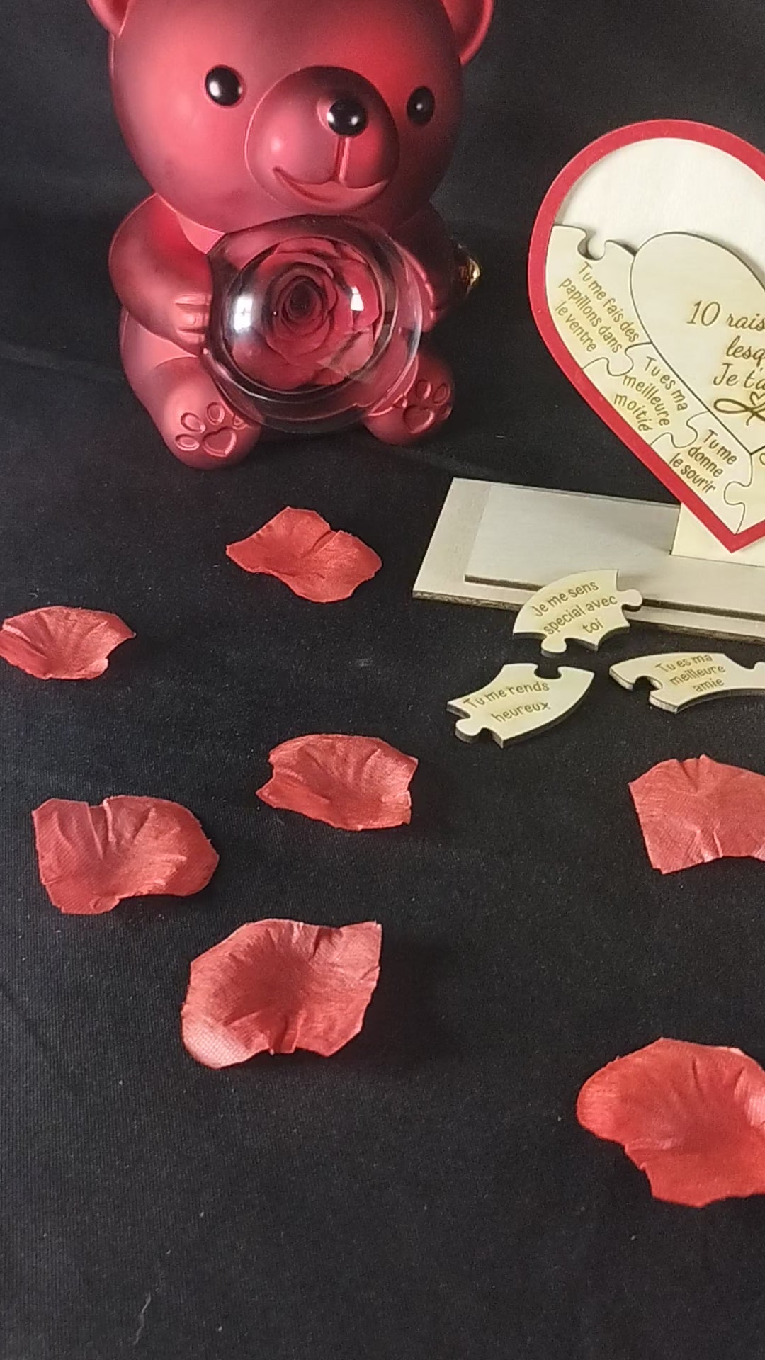 Cœur décoratif en bois – Puzzle “10 raisons pour lesquelles je t’aime”